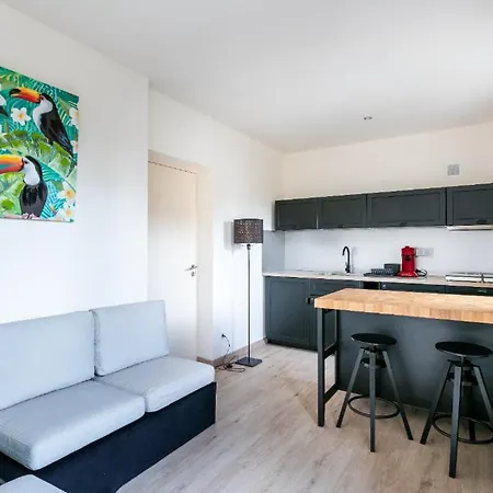T2 Quiet, City Center, Private Parking *