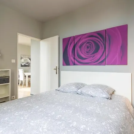 T2 Quiet, City Center, Private Parking Apartment