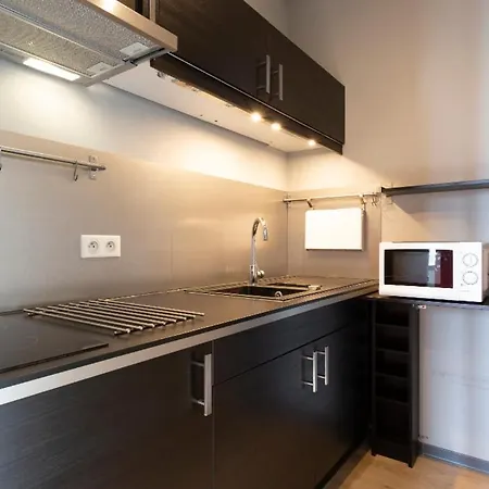 T2 Quiet, City Center, Private Parking * Montpellier