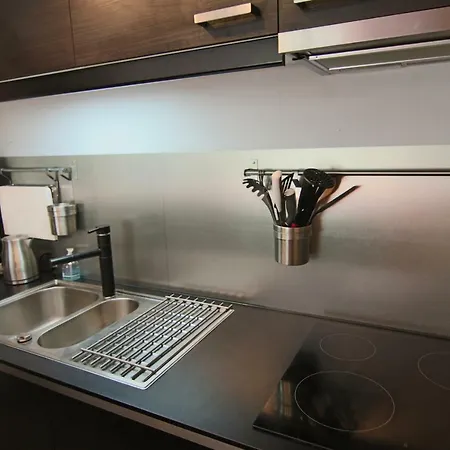 T2 Quiet, City Center, Private Parking Apartment Montpellier