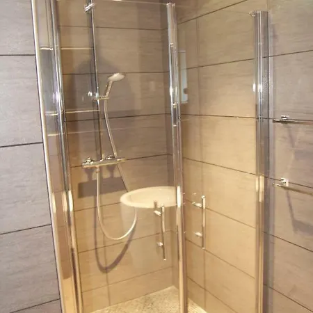 T2 Quiet, City Center, Private Parking Apartment *
