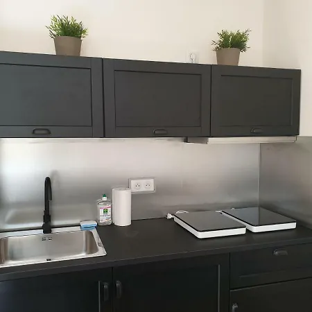 Apartment T2 Quiet, City Center, Private Parking *
